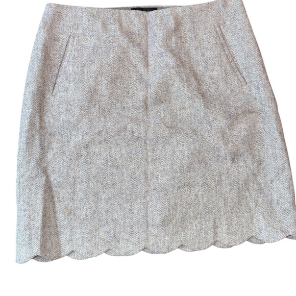Talbots Gray Tweed Scalloped Hem Skirt - Picture 4 of 5